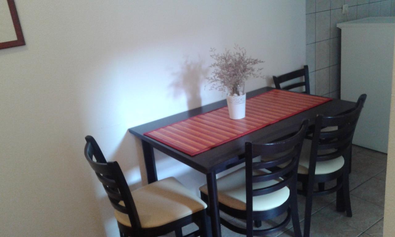 Apartmani "Rebecca" Неум Екстериор снимка